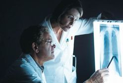 Lekarz pracował na 25 etatach