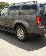 Nissan Pathfinder i Navara: Męskie samochody
