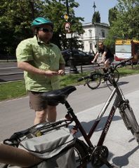Nowe przepisy: rowerzyści mają więcej praw (film)