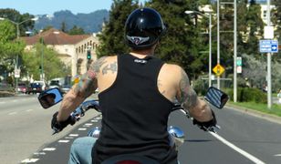 Motocykliści nagminnie łamią prawo - w korkach