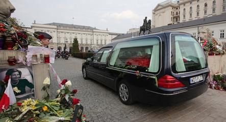 Przejazd konduktu żałobnego