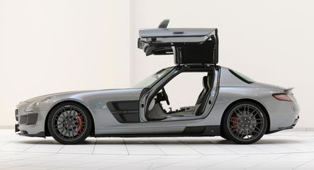 Brabus 700 Biturbo: SLS na sterydach