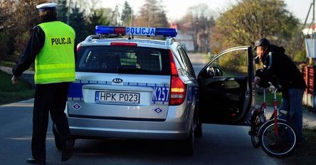 Nowe przepisy: rower ważniejszy niż auto?