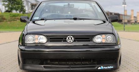 VW Golf Cabrio Mk III: Oszczędny kabriolet