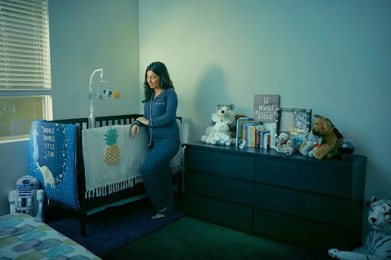Cameron Canela w pokoju jej dziecka