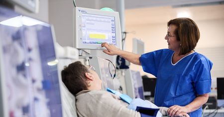 Choruje 4,7 mln Polaków. Lekarze mówią o nowych sposobach leczenia