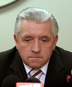 Lepper ściąga żonę posła na intratne stanowisko