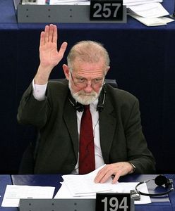Geremek: konkluzje szczytu sukcesem UE