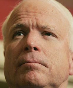 Senator McCain zrywa z kontrowersyjnym pastorem
