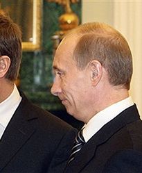 Cztery sprawy Tuska do Putina