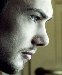 Oni bez przerwy muszą udowadniać, że zasłużyli na pensję