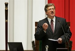 Komorowski: w mediach publicznych istnieje układ PiS