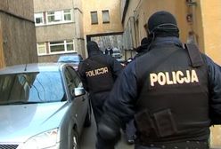 Gdy policjant strzela sobie w głowę