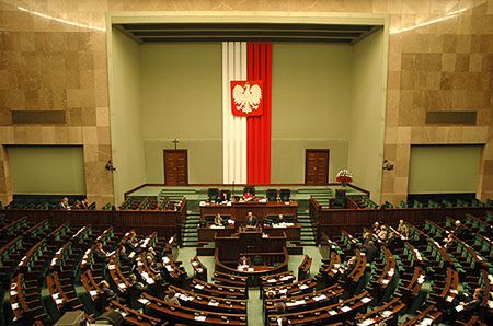 Największe partie nie złożyły sprawozdań finansowych