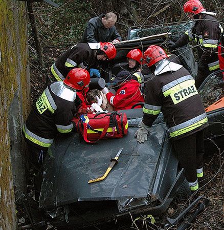 Policja: w Wigilię na polskich drogach zginęło 16 osób