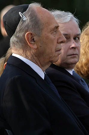 Lech Kaczyński i Szimon Peres uczcili pamięć ofiar Treblinki