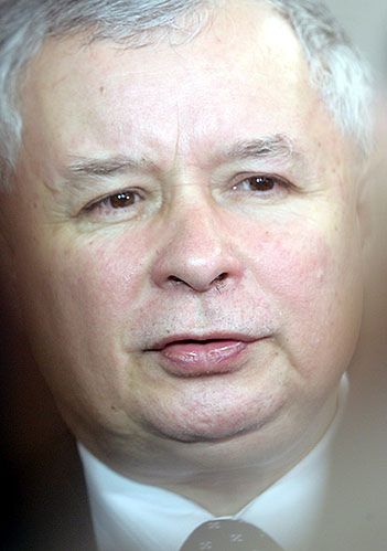 J.Kaczyński o wyborach: operacja się udała, tylko pacjent umarł