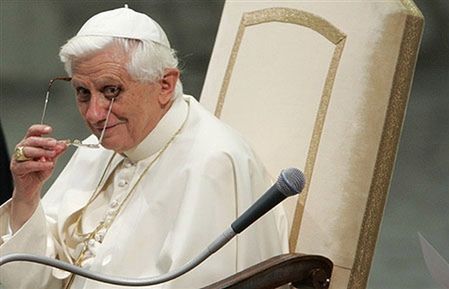 Papież: "nie" dla aborcji i eutanazji pod maską ludzkiej litości