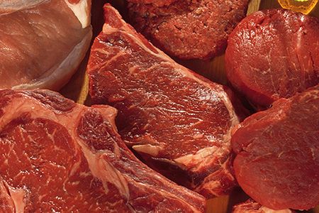 Rząd nakazał wycofanie z rynku 65 tys. ton wołowiny