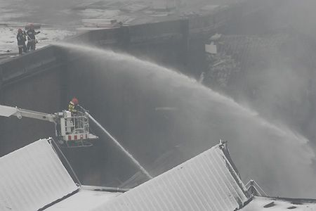 15 mln zł strat po pożarze magazynów w Sosnowcu