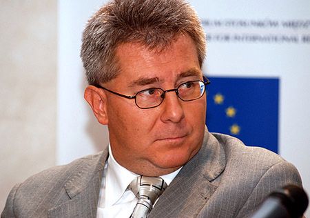 Ryszard Czarnecki napisał powieść z kluczem