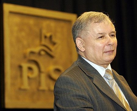 J. Kaczyński przeprasza za wypowiedź nt. Internautów