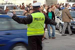 Włoch napadł na polskiego policjanta