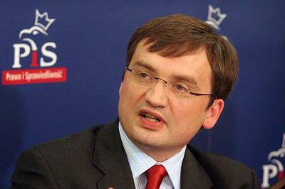 Ziobro: wystąpić o uchylenie immunitetu Łyżwińskiemu