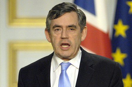 Premier Brown przeciwny referendum w sprawie traktatu