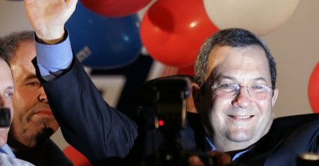 Wg nieoficjalnych wyników Barak wygrał wybory w Partii Pracy