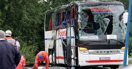 Wypadek polskiego autokaru we Francji, trzy osoby zginęły