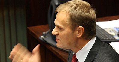 Sondaż: PiS wyraźnie przed PO