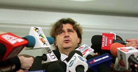Czy minister transportu ma na sumieniu rozbity samolot?