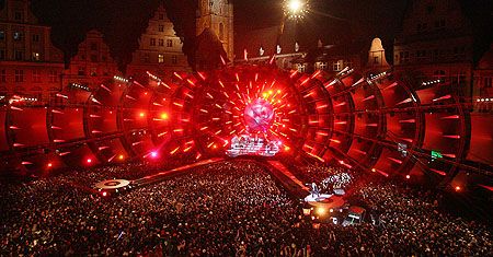 200 tys. osób bawiło się na Rynku we Wrocławiu