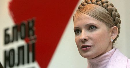 Janukowycz chciał przekupić Tymoszenko pięcioma milionami dolarów?