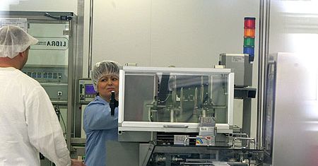 Jeszcze dziś rusza produkcja ampułek w Jelfie?