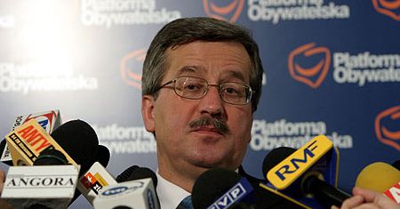 Komorowski: PiS odrzuciło ofertę PO, bo chce tylko władzy