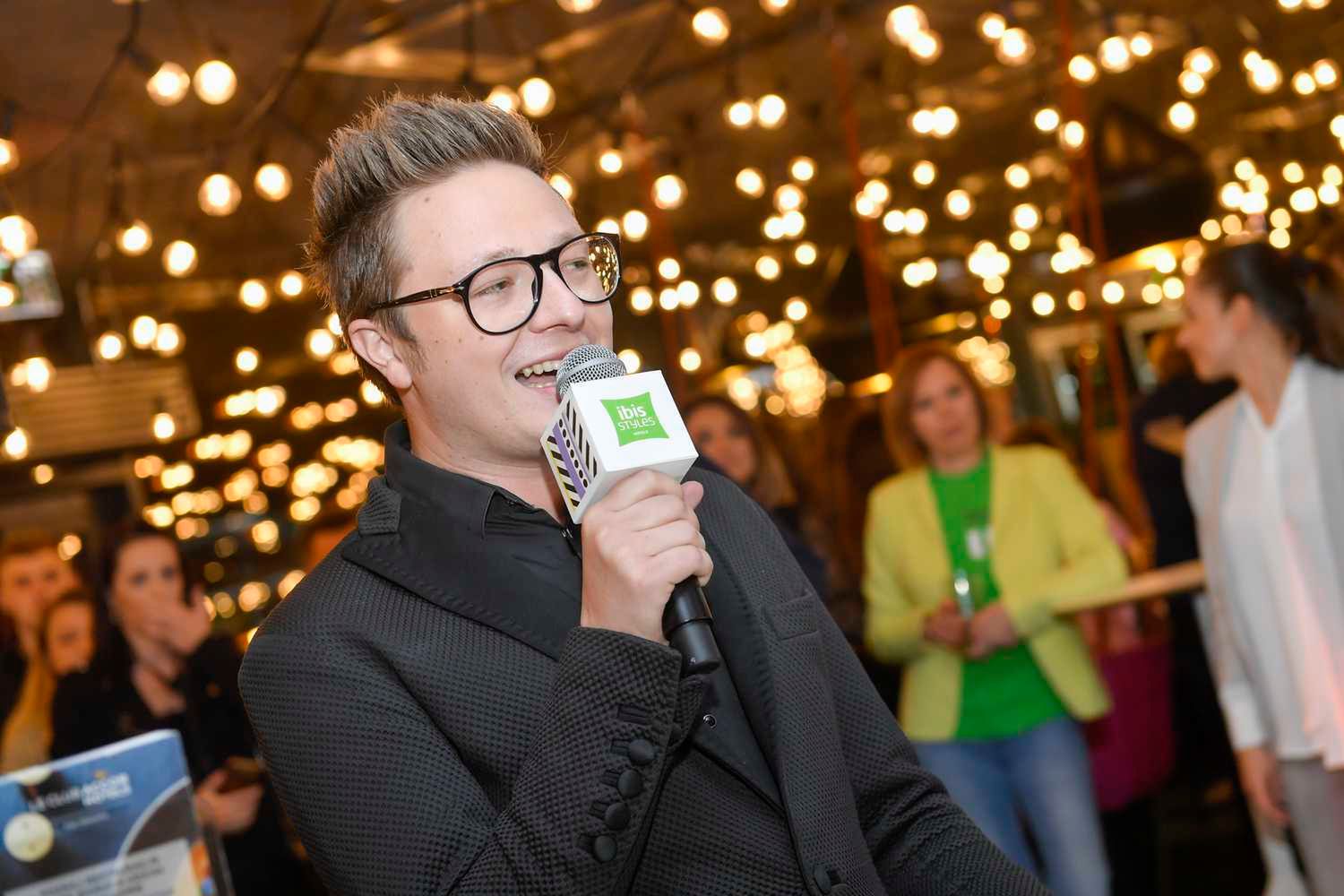 Mateusz Szymkowiak – #ibisStylesByUs, impreza w hotelu Ibis Style