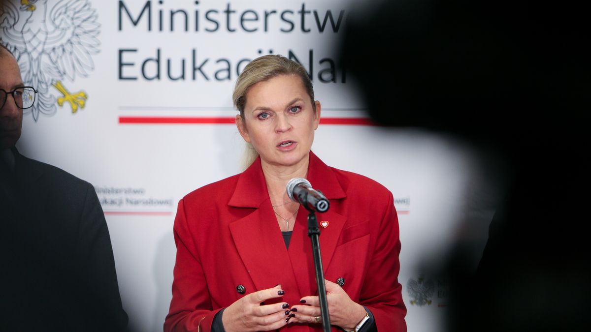 Ilu uczniów chodzi na edukację zdrowotną. Wymijająca wypowiedź Nowackiej