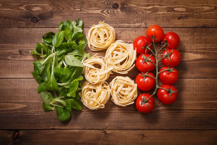 Zdrowa kuchnia włoska. 9 sposobów na lżejsze gotowanie dań z Italii