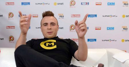 Czadoman to król disco polo! Czy na parkiecie Tańca z Gwiazdami poradzi sobie równie dobrze jak za klubową konsolą?