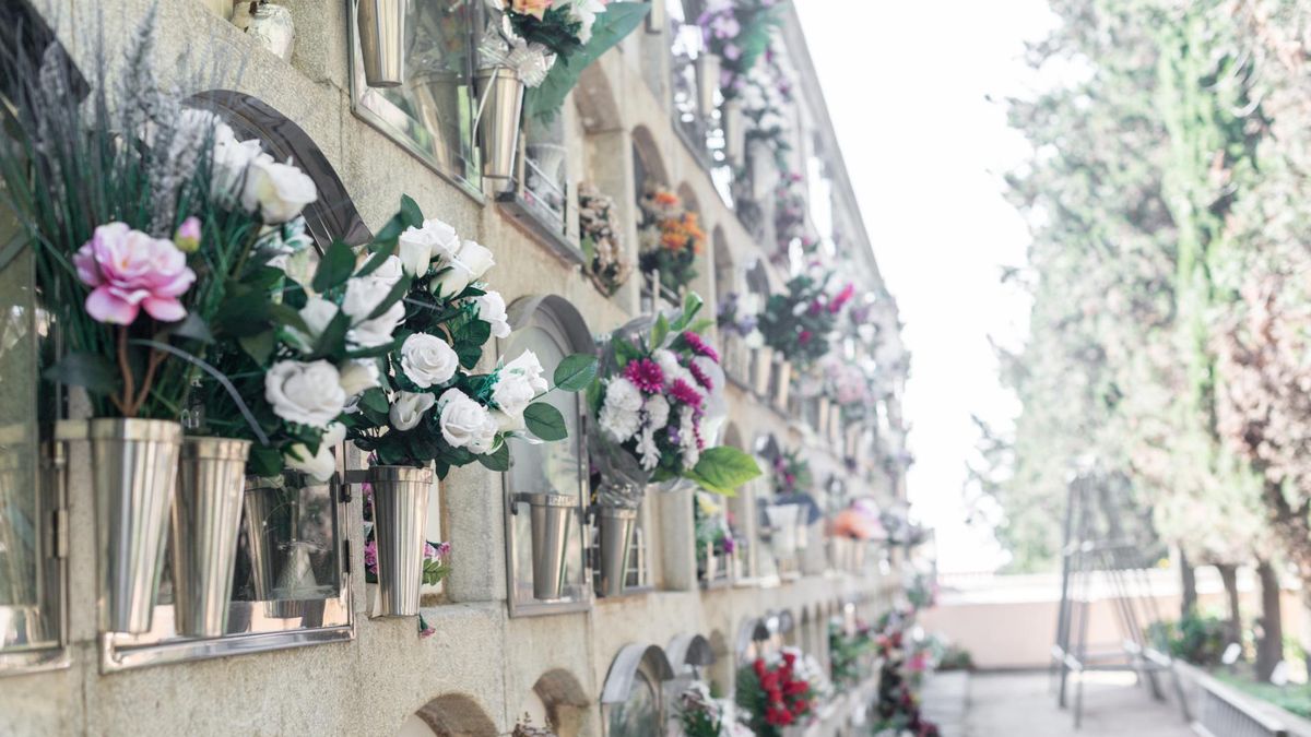 Czy zmieni się prawo pochówkowe? Sprawa wraca do Senatu