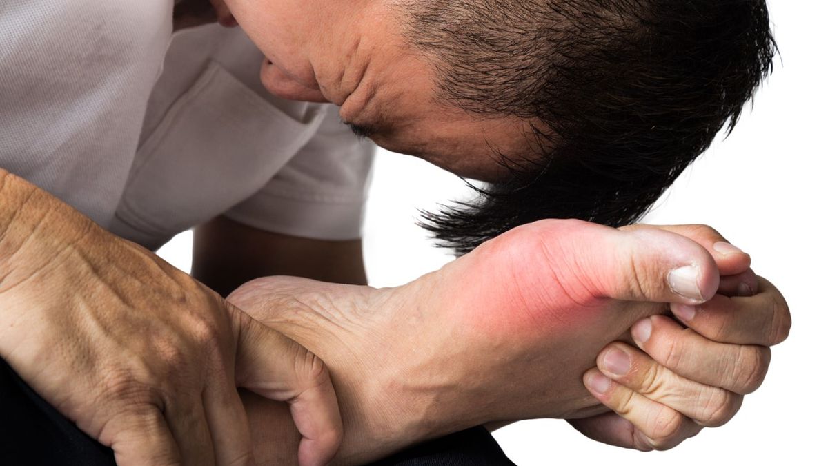 Jak usunąć kwas moczowy ze stawów i dlaczego warto to zrobić?