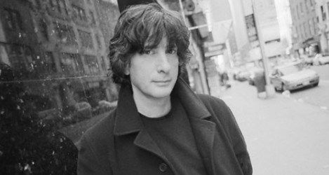 Neil Gaiman jest "złodziejem i łasicą"