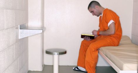 Śmierć w więzieniu (ostateczne krzesło)