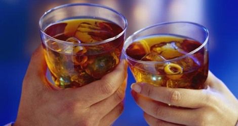 Alkohol bezpośrednio wpływa na nasze zdrowie.