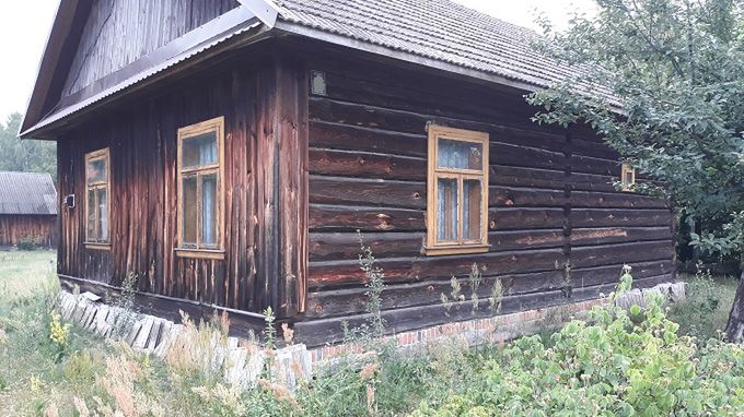 ‘’Daj mi wosk, a powiem ci, co dolega twojemu dziecku’’. Z wizytą u Szeptunki