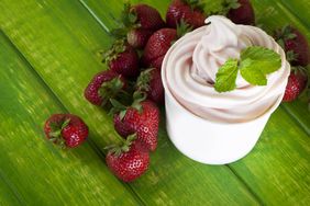 7 powodów, dla których dietetycy nie jedzą mrożonych jogurtów 