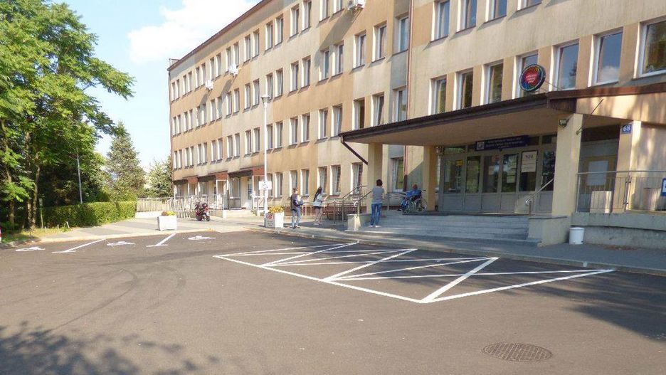 Brzesko. Kobieta złożyła skargę na dyrekcję szpitala, po tym, jak urodziła w holu