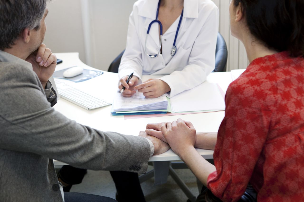 Skręt jadra - przyczyny, objawy, diagnostyka, leczenie